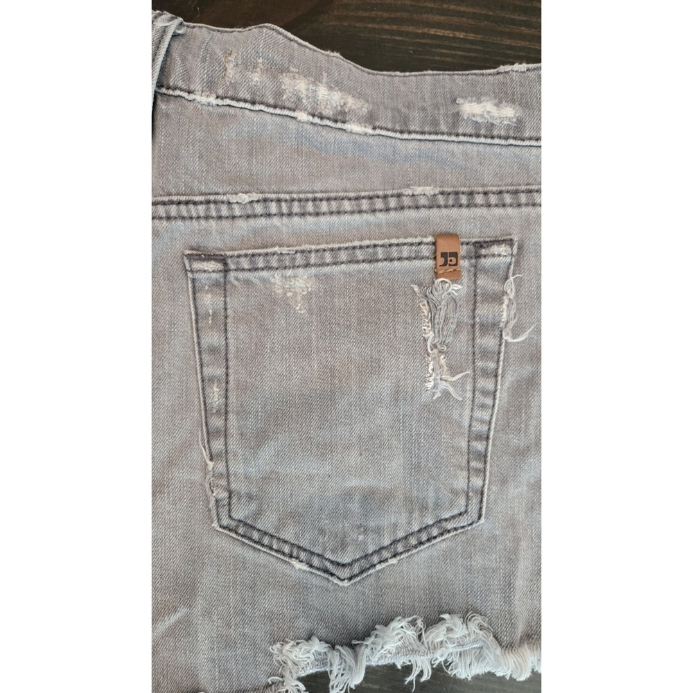 Retro Y2K Joe's Jeans Gabrielle Distressed Grey Jeans Cut Off Shorts Size 28 - Picture 7 of 11
